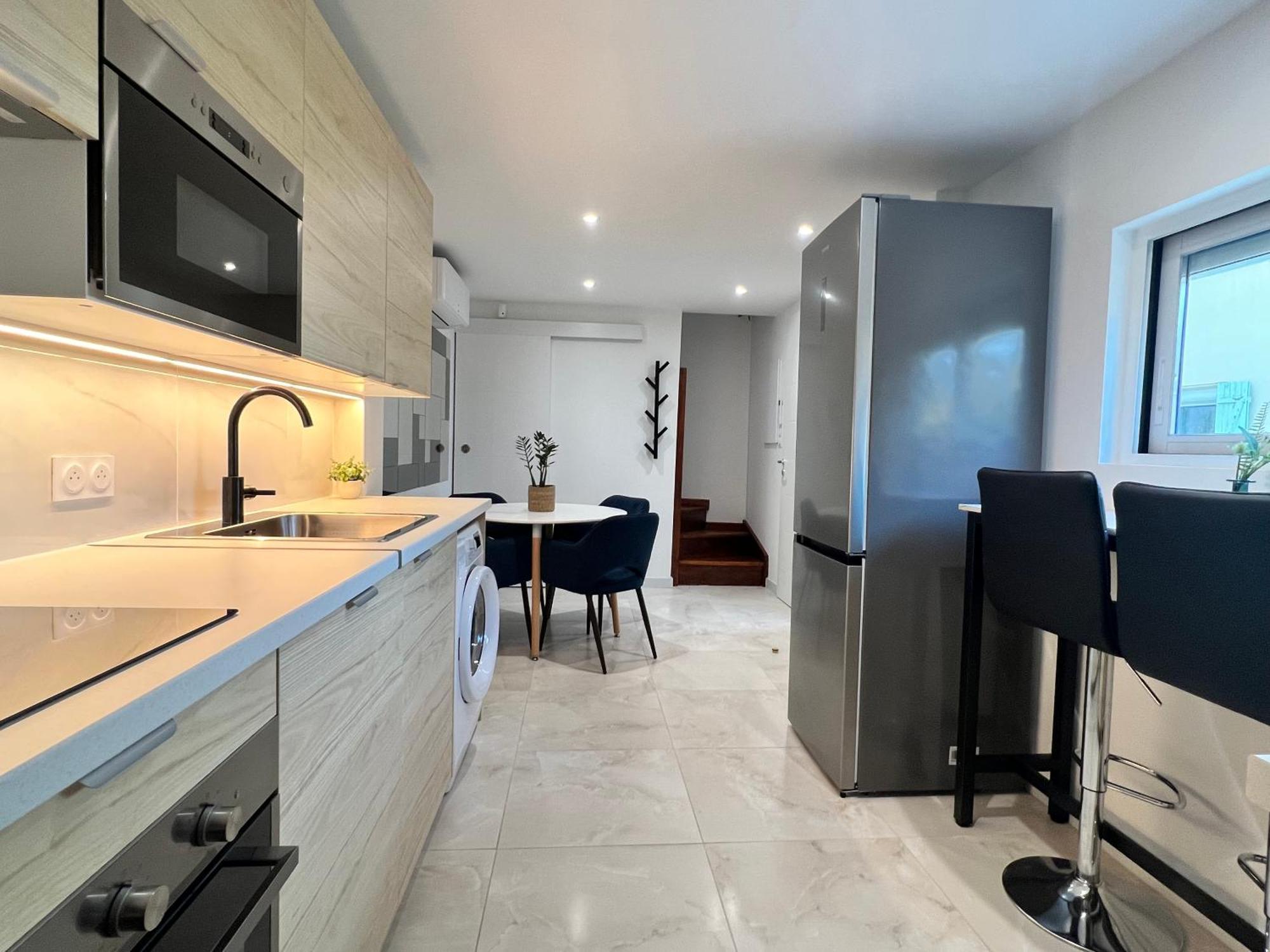 9 Ecluses Canal Du Midi-Maison T3 Belle Vue Avec Piscine Béziers Exteriér fotografie